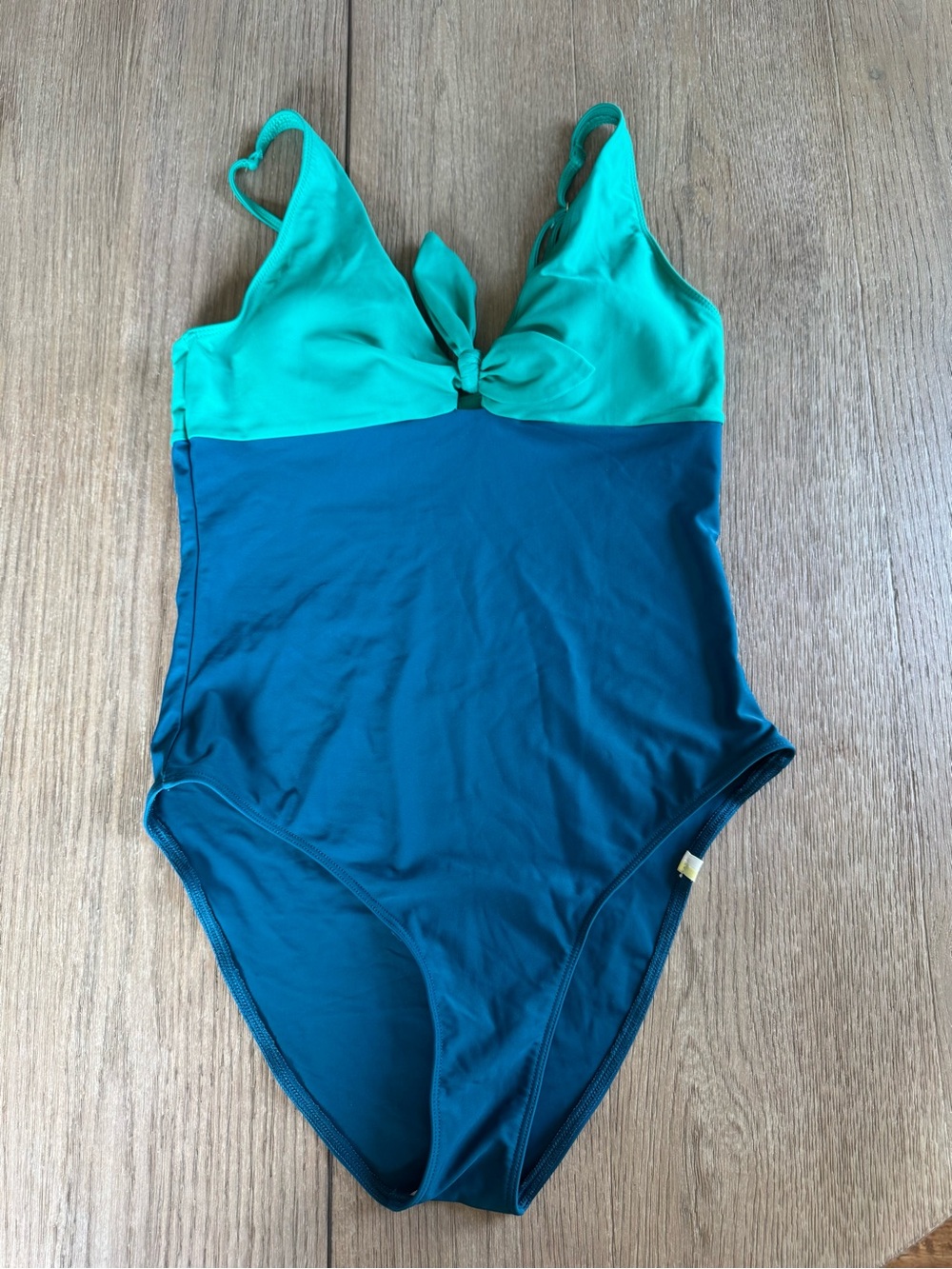 Summersalt The Jetsetter One-Piece Swimsuit – Size 6